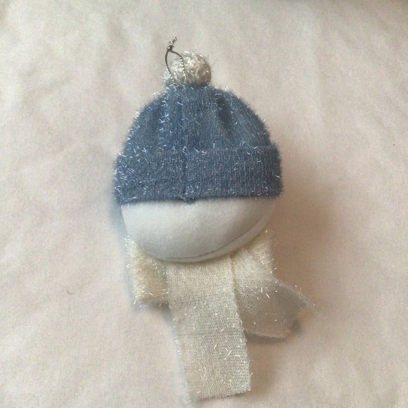 Happy Snowmen Set of three ornaments - Picture 4 of 8